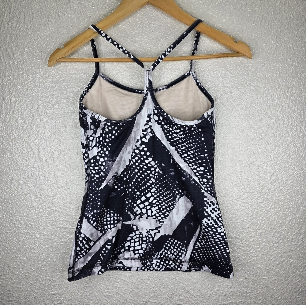 Lululemon Power Y Static Mist Racerback Black Gray White Tank Top Size 4 Long - Picture 8 of 16